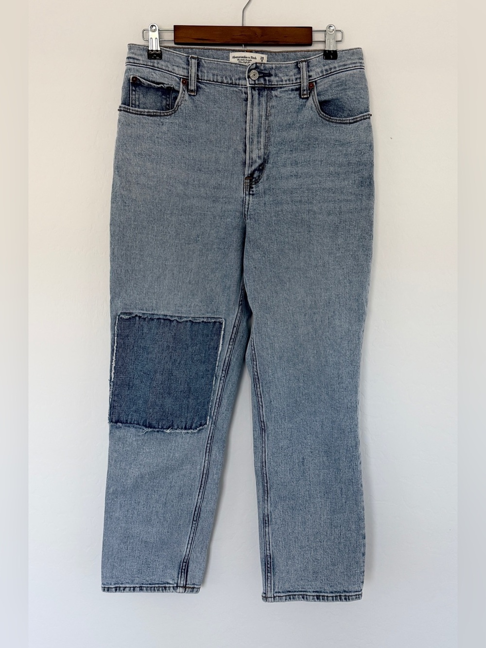 Abercrombie & Fitch Curve Love High Rise Ankle Straight Jeans